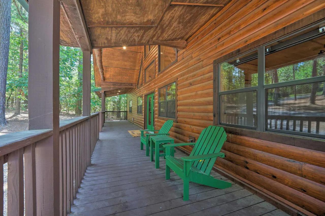 The Eastwood Spacious Retreat With 4 King En-Suites - Hot Tub - Pet-Friendly - Cozy Fire Pit - Prime Location - Multi-Family Broken Bow Exteriér fotografie